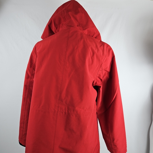 New RED Pendleton waterproof all weather raincoat in size medium - Picture 15 of 16